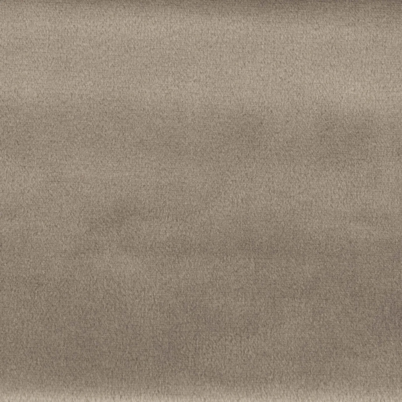 Milano 016 fabric in a light gray tone with a soft texture, ideal for furniture upholstery and interior decoration with a modern and sophisticated touch.